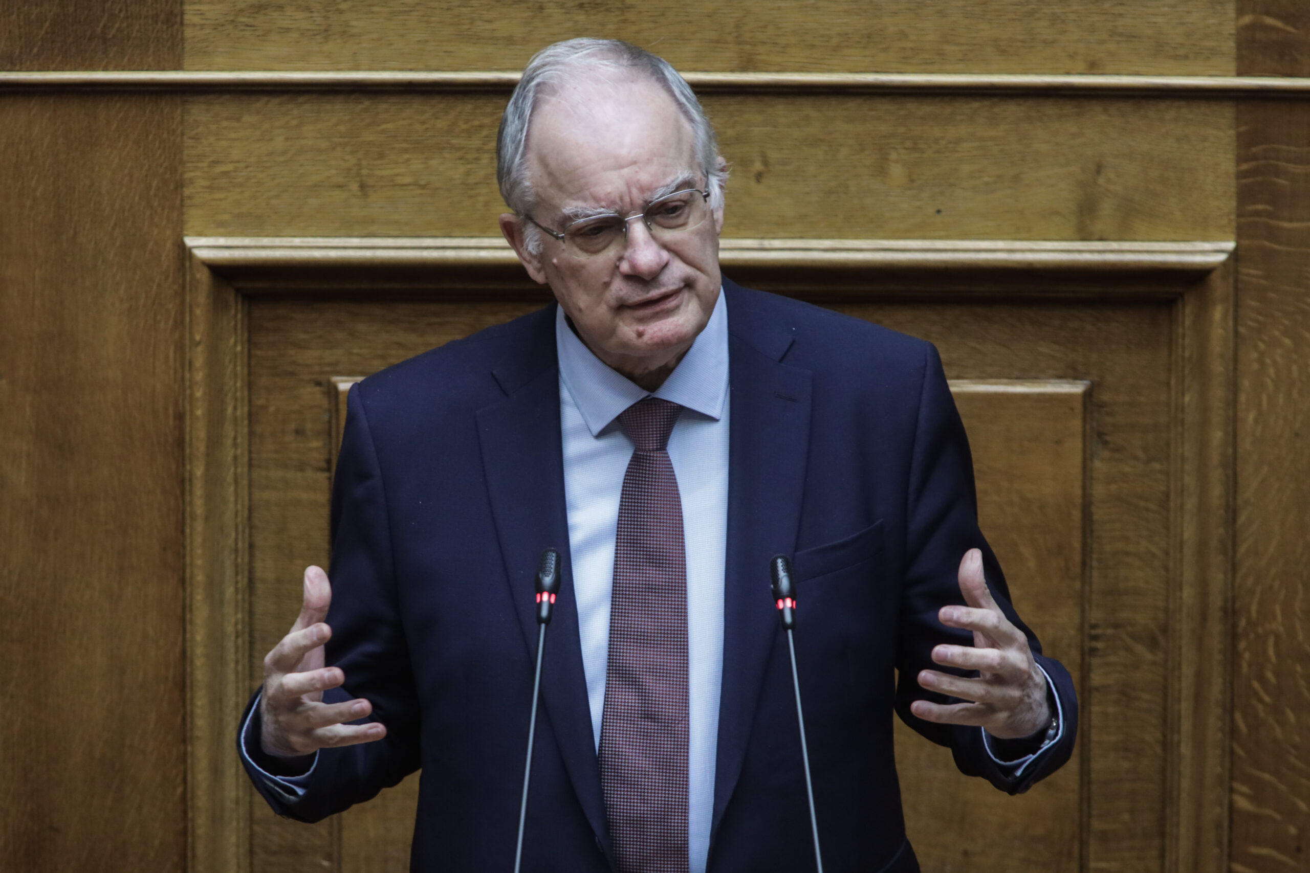 Κωνσταντίνος Τασούλας