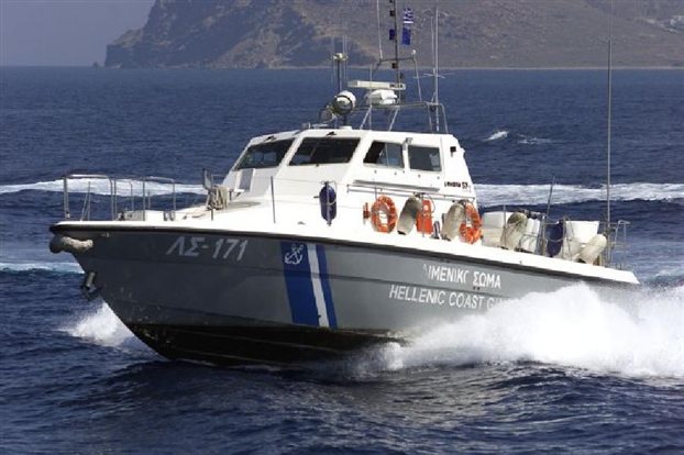 Θεσσαλονίκη: Αυτοκίνητο έπεσε στη θάλασσα – Ανασύρθηκε άνδρας χωρίς αισθήσεις