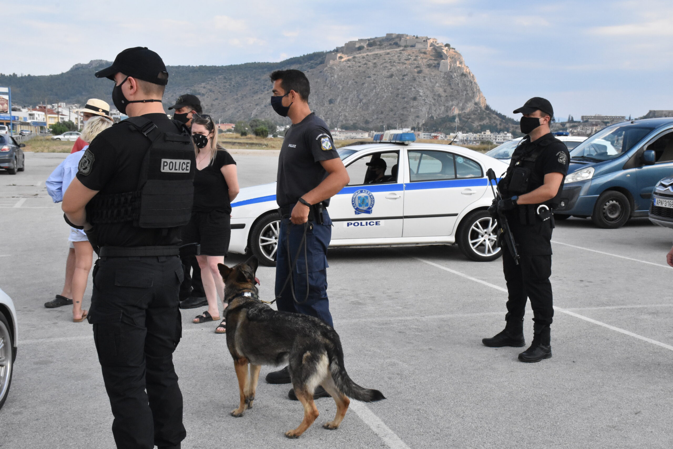 Νότια Προάστια: Συνελήφθησαν στο Ελληνικό δύο άτομα για διακίνηση ναρκωτικών