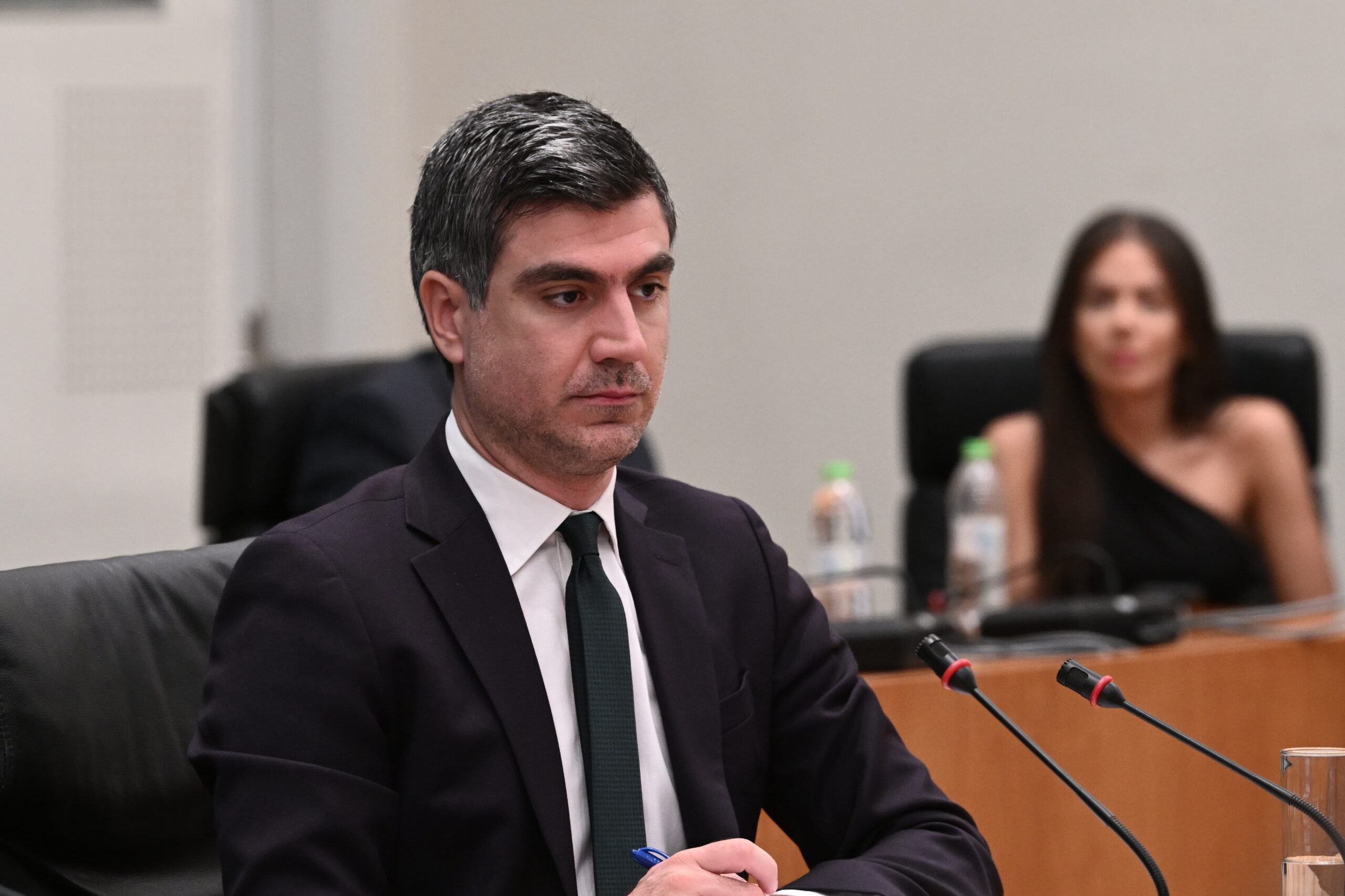 Θανάσης Γλαβίνας: «Οι πολίτες πλήρωσαν την αισχροκέρδεια των μεγάλων πολυεθνικών και η κυβέρνηση οφείλει να απολογηθεί»