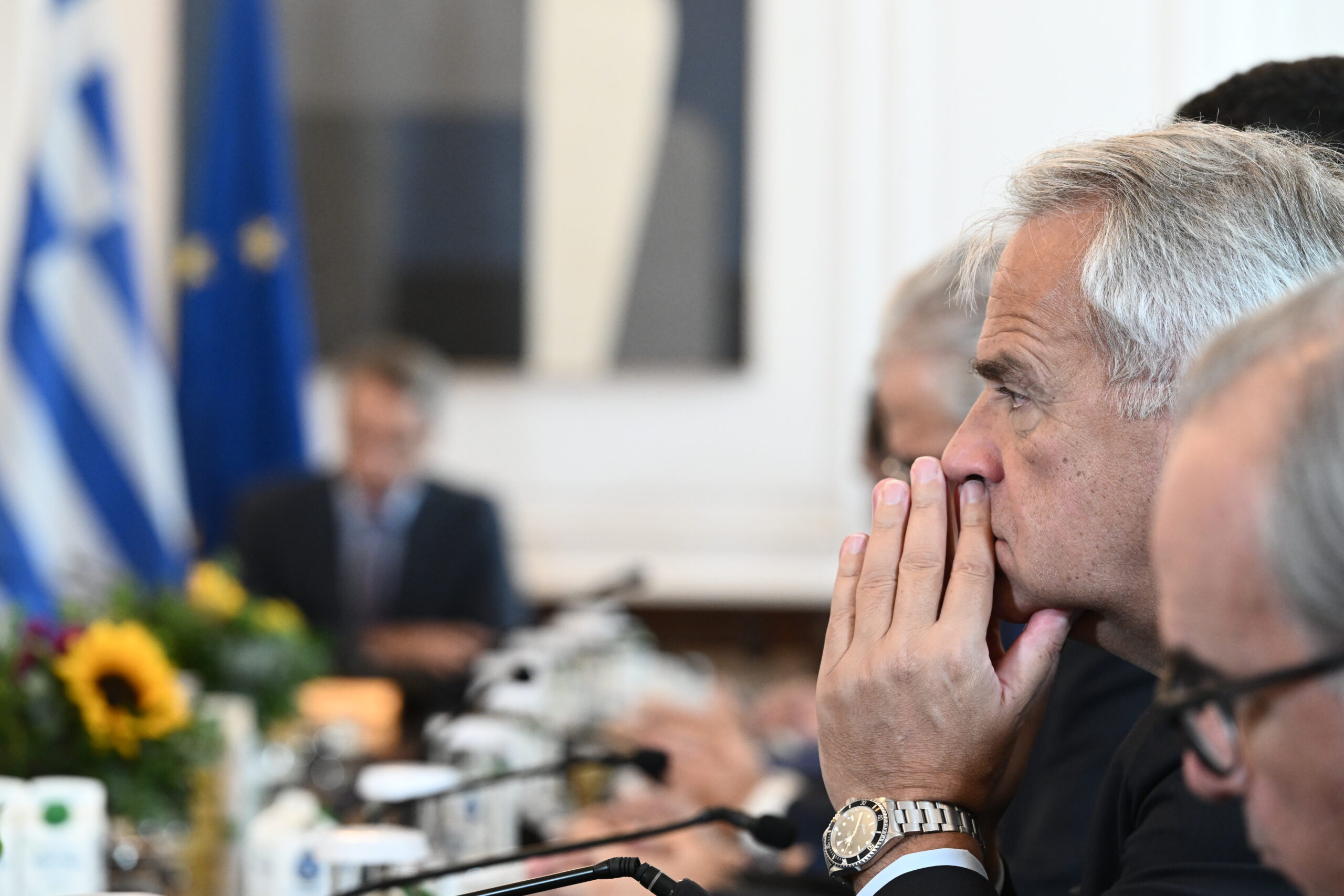 Γάμος ομόφυλων ζευγαριών: Ετοιμάζει ανακοινώσεις ο Μητσοτάκης – Επιμένει ο Βορίδης στις απόψεις του