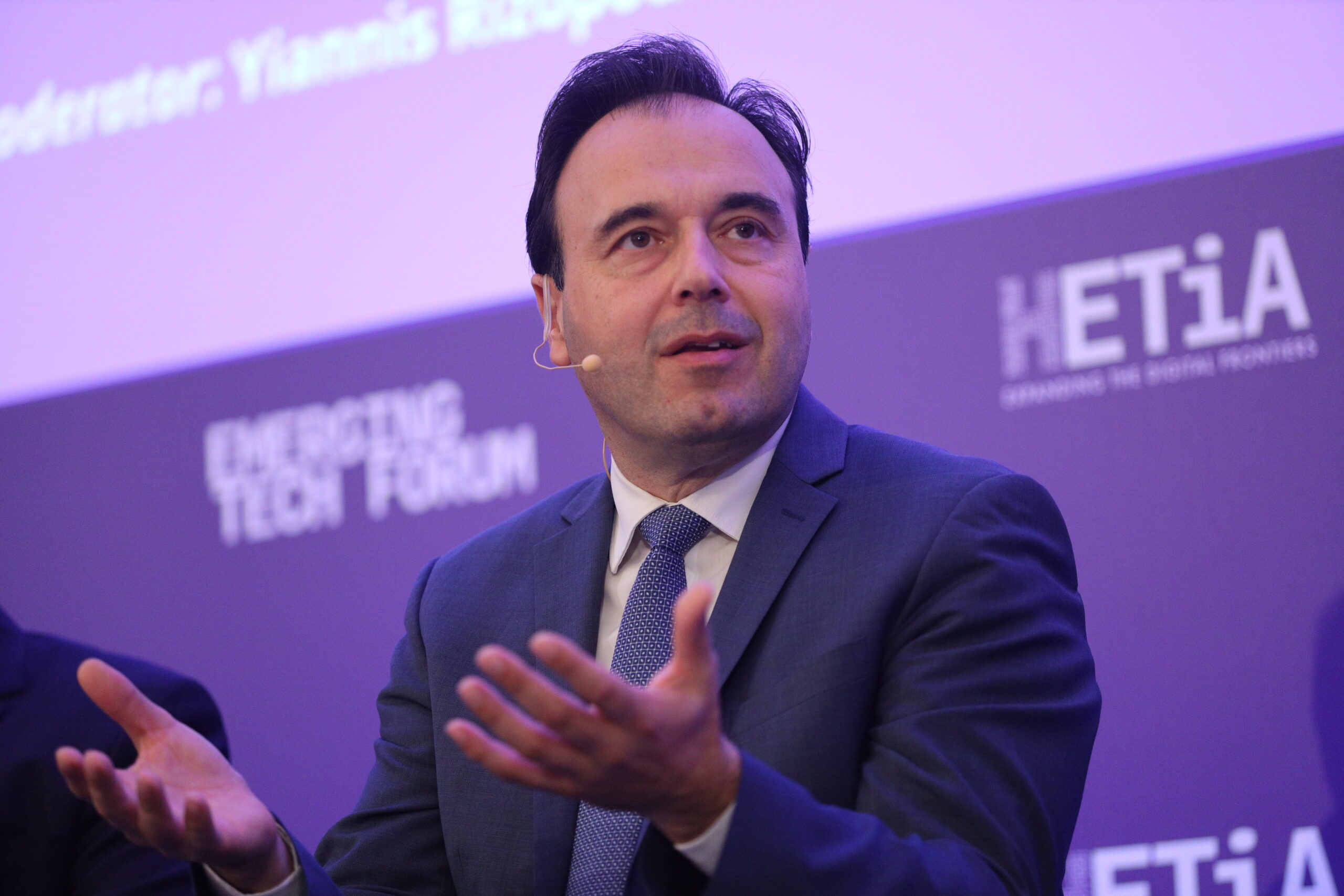 Παπαστεργίου: «Άμεσα στο gov wallet η κάρτα αιμοδότη, η ακαδημαϊκή ιδιότητα και οι επαγγελματικές ιδιότητες»