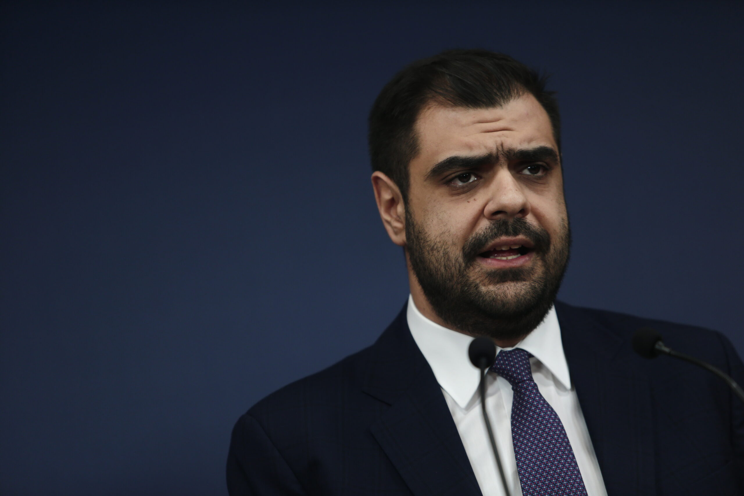 Παύλος Μαρινάκης: «Το νομοσχέδιο για την ισότητα στον γάμο ούτε “παγώνει” ούτε επισπεύδεται»