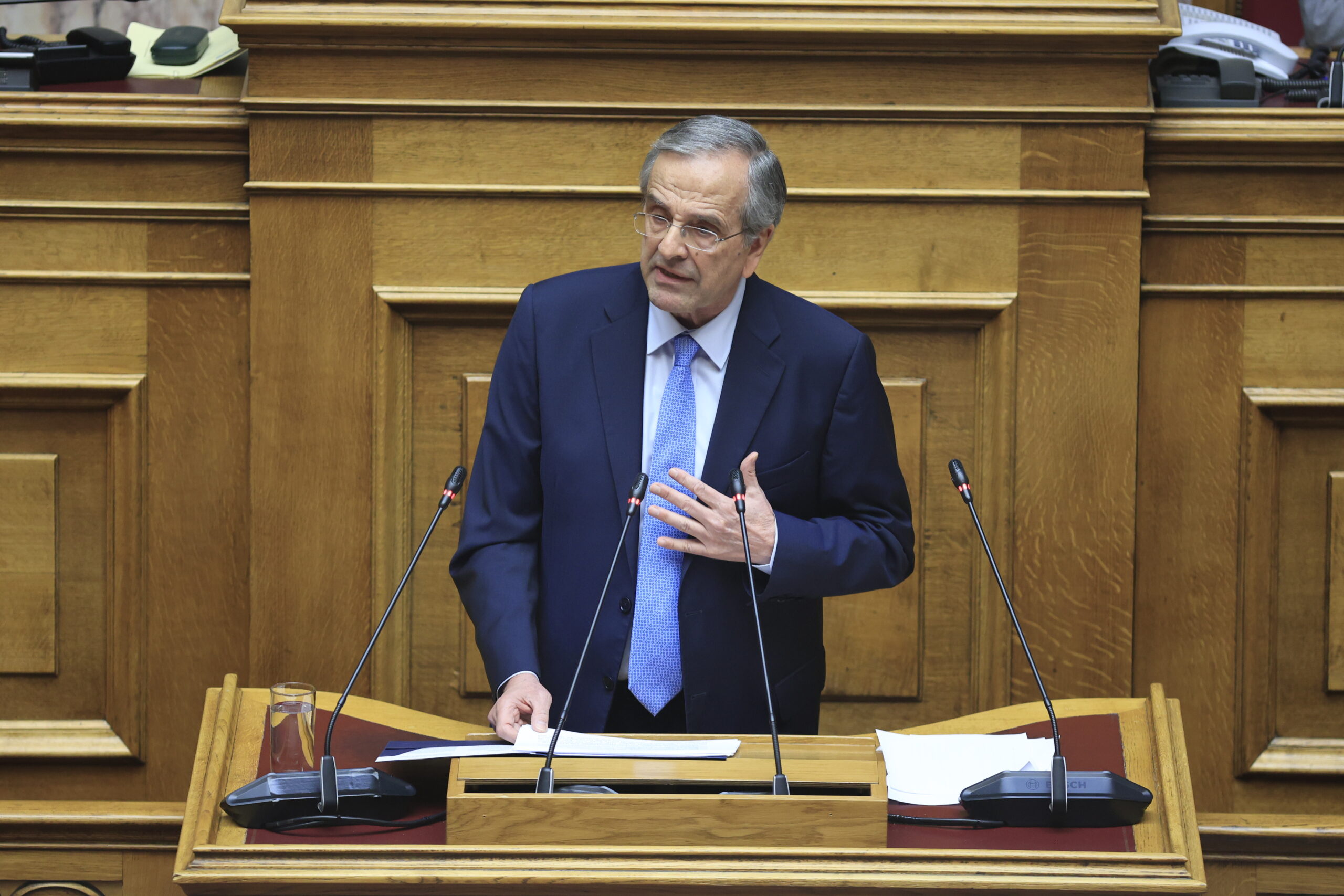Αντώνης Σαμαράς