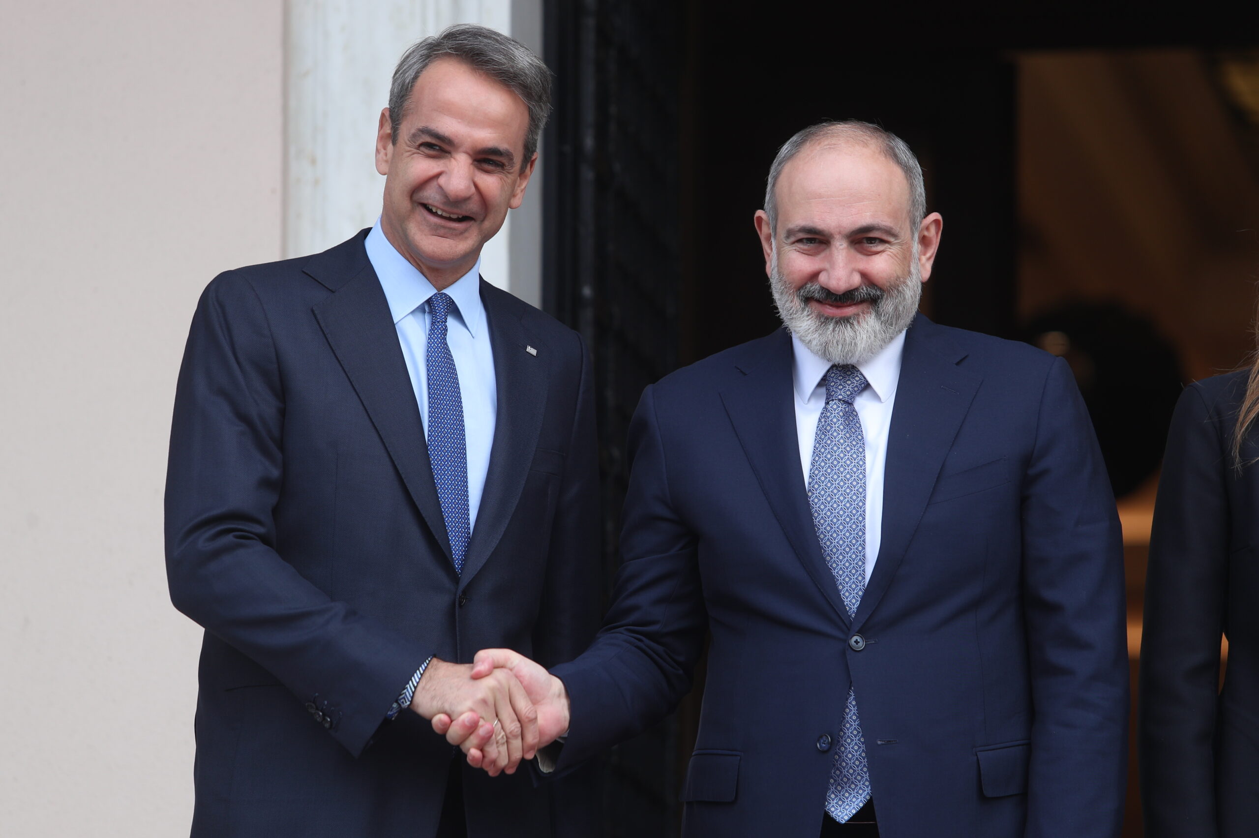 Μητσοτάκης: «Στηρίζουμε απόλυτα τον προσανατολισμό της Αρμενίας προς τη Δύση» (Βίντεο)