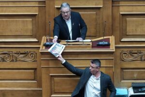 Δημήτρης Κουτσούμπας sugar daddies