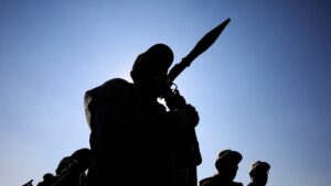 Κλιμάκωση στη Μέση Ανατολή: Οι Χούθι χτύπησαν για πρώτη φορά βαθιά στο Ισραήλ – Σκληρή απειλή Νετανιάχου