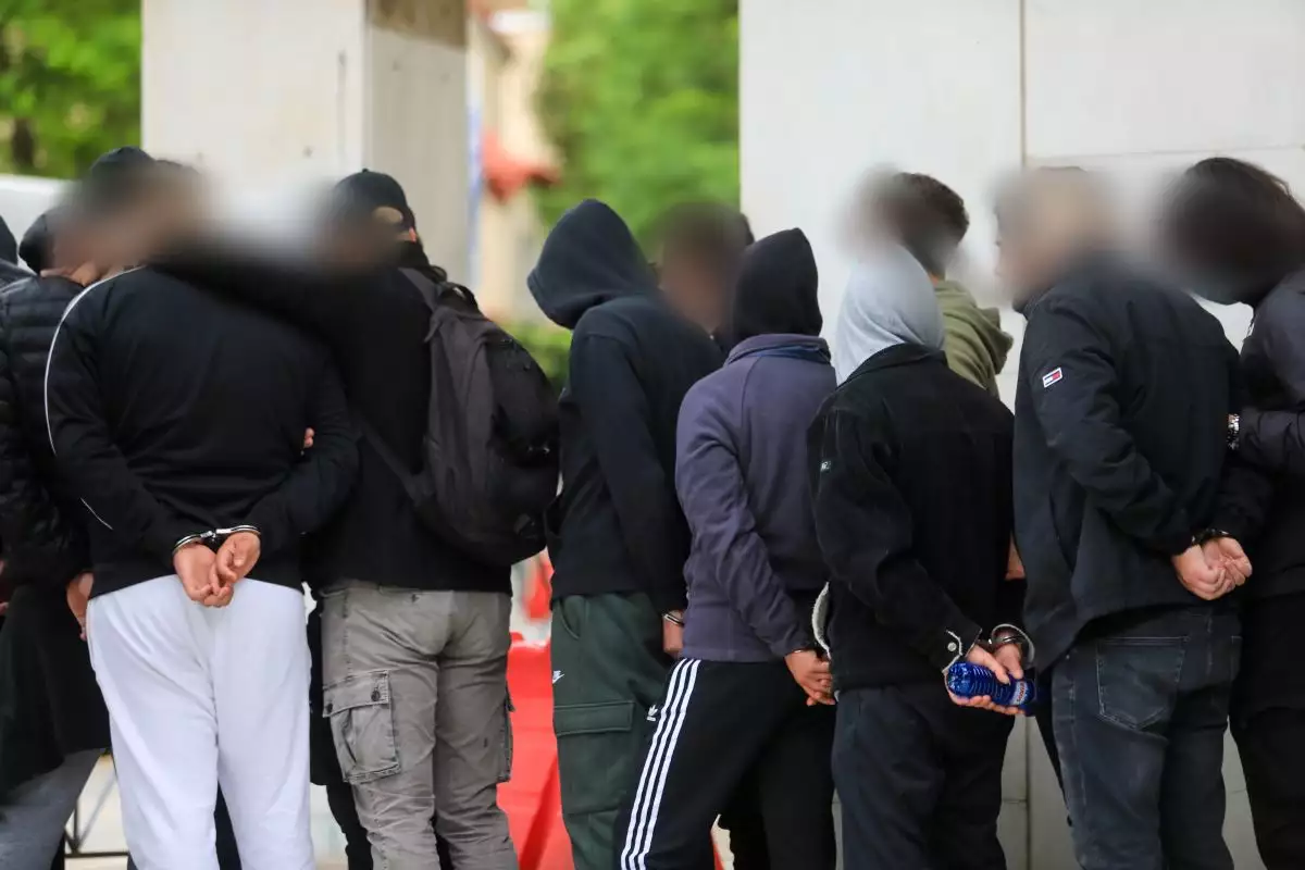 Οπαδική βία: Στη φυλακή τέσσερις από τους χούλιγκανς – Ο «Κοκός» έκανε απόπειρα αυτοκτονίας με τηλεκάρτα στο άκουσμα της προφυλάκισής του