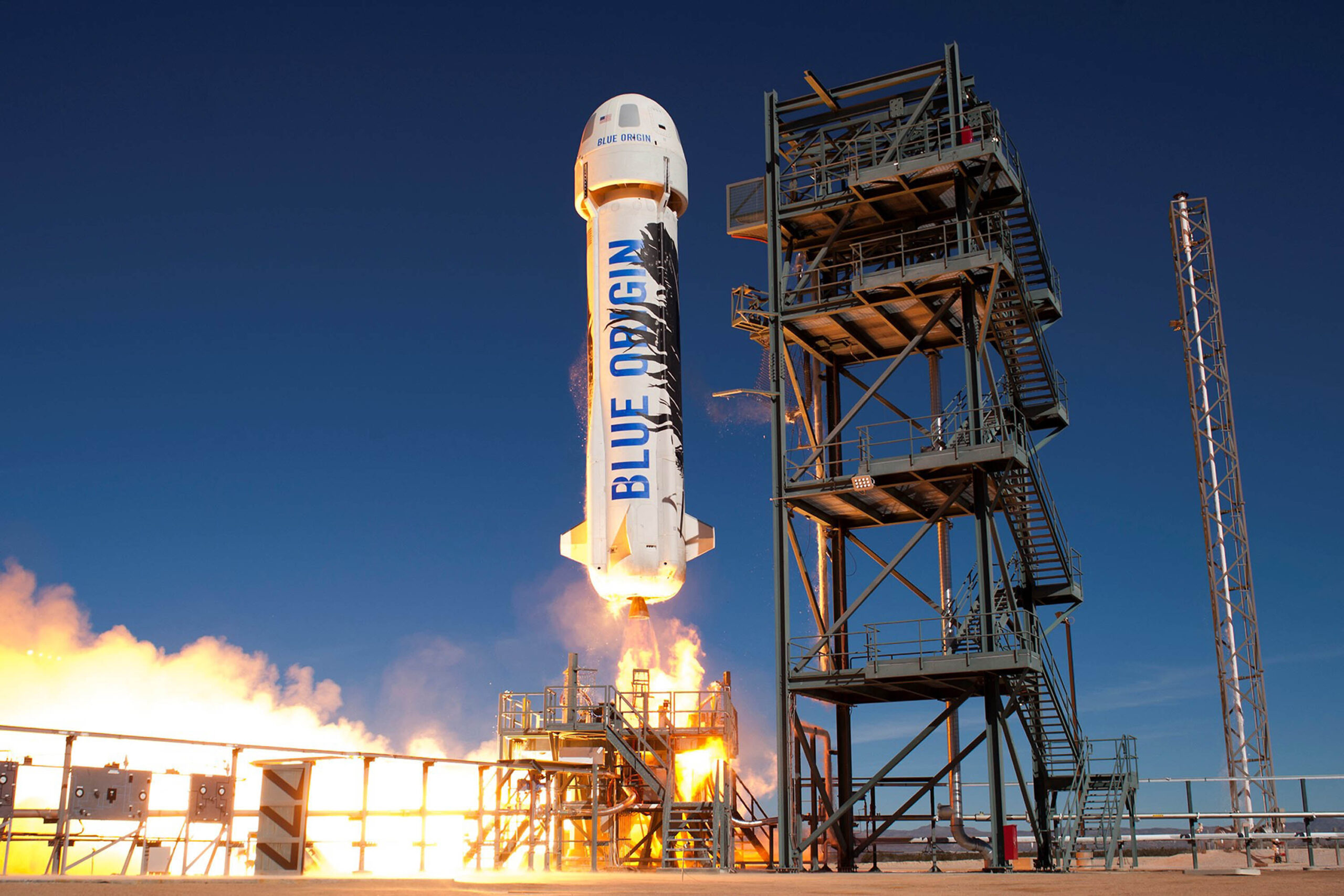 Blue Origin: Η εταιρία του Τζεφ Μπέζος ξαναρχίζει τις «τουριστικές πτήσεις στο όριο του Διαστήματος»