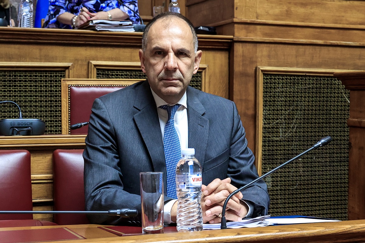 Διπλή γλώσσα και προκλήσεις από την Τουρκία: Ζητά ειρήνη αλλά αμφισβητεί κυριαρχικά δικαιώματα – Χαμηλές προσδοκίες για συνάντηση Γεραπετρίτη – Φιντάν στην Αθήνα