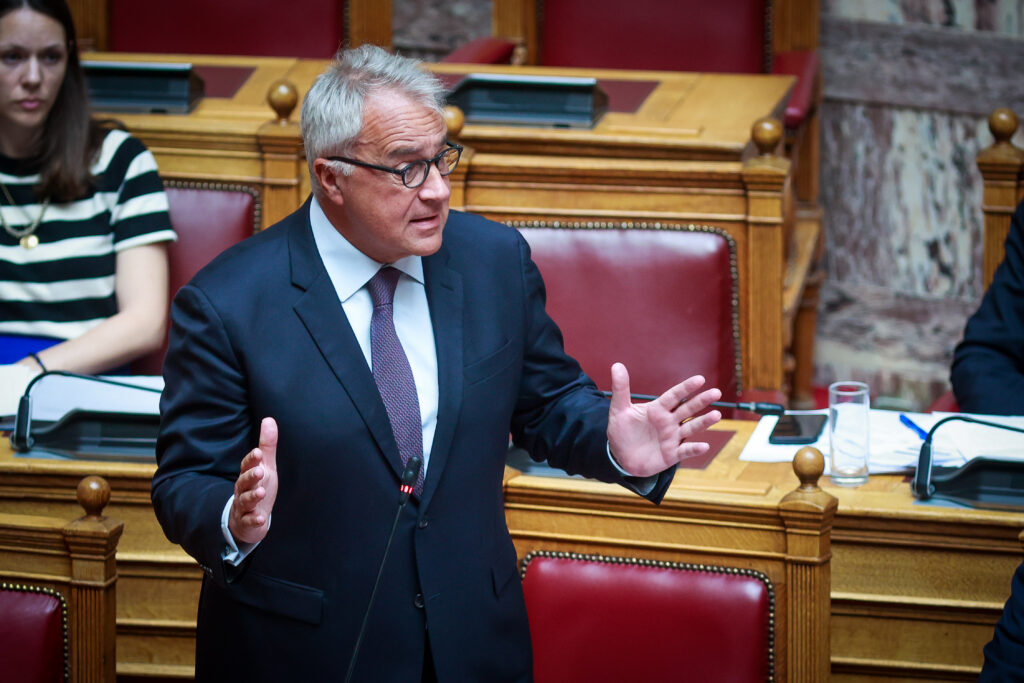 Ο Μάκης Βορίδης στην Ολομέλεια της Βουλής