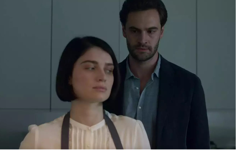 Netflix: Η «μεγαλύτερη ανατροπή της πλοκής όλων των εποχών» στη σειρά ψυχολογικού θρίλερ