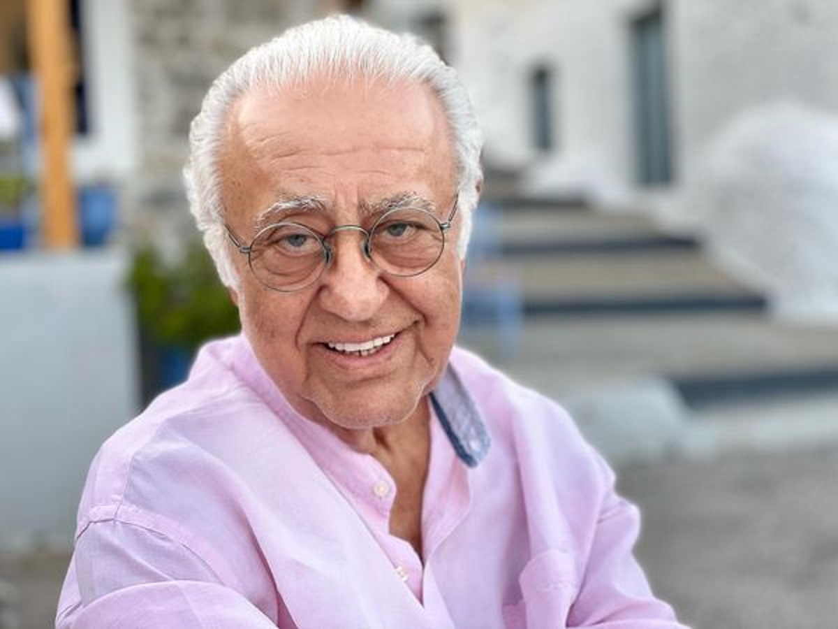 Πέθανε ο Τάσος Μπιρσίμ, ο σκηνοθέτης του Ανδρέα Παπανδρέου