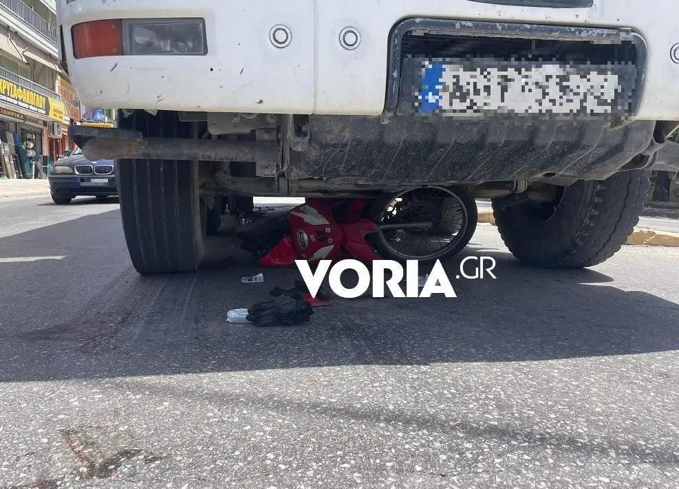 Θεσσαλονίκη: Πέθανε η 60χρονη που είχε παρασυρθεί από φορτηγό με το μηχανάκι της