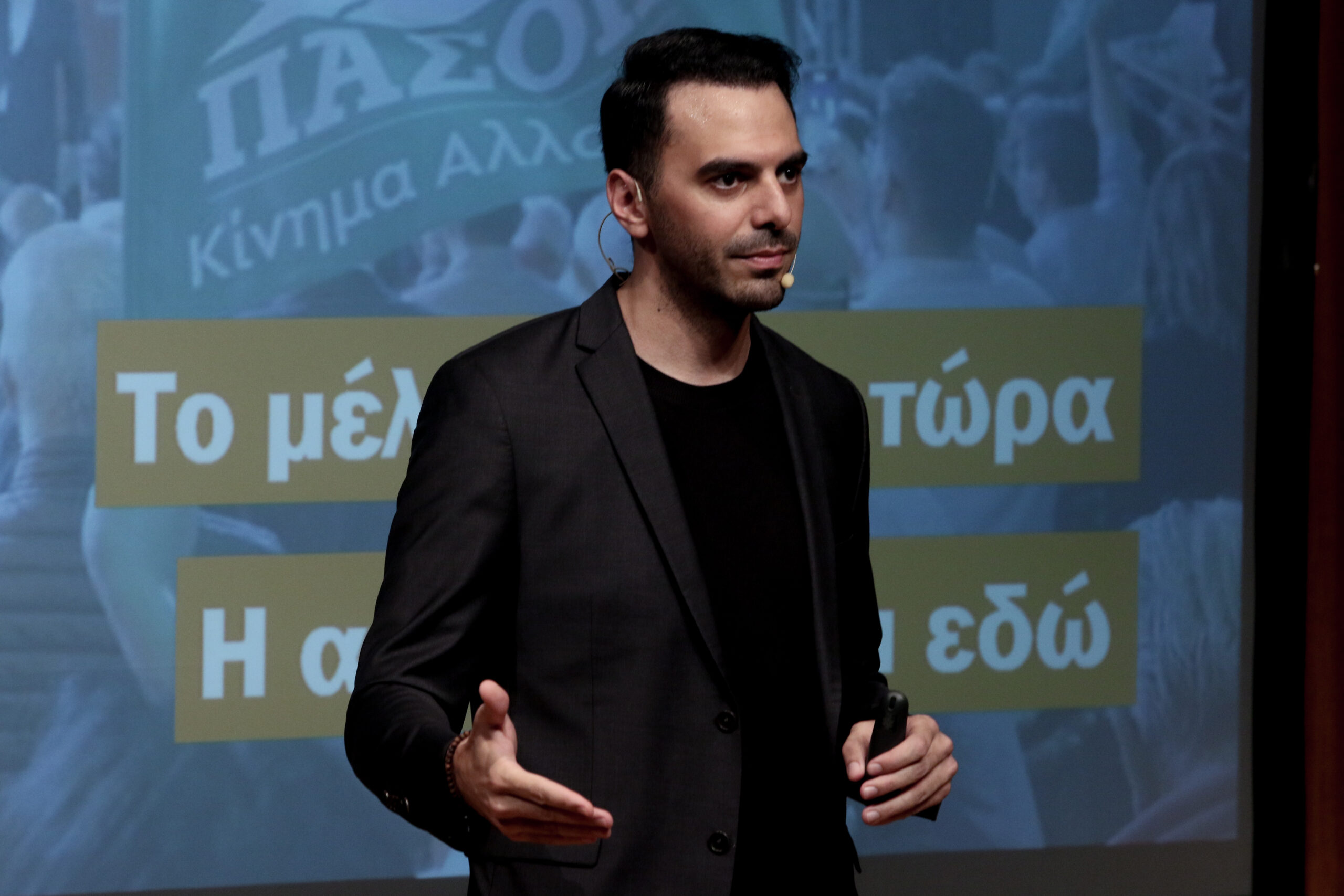 Μανώλης Χριστοδουλάκης