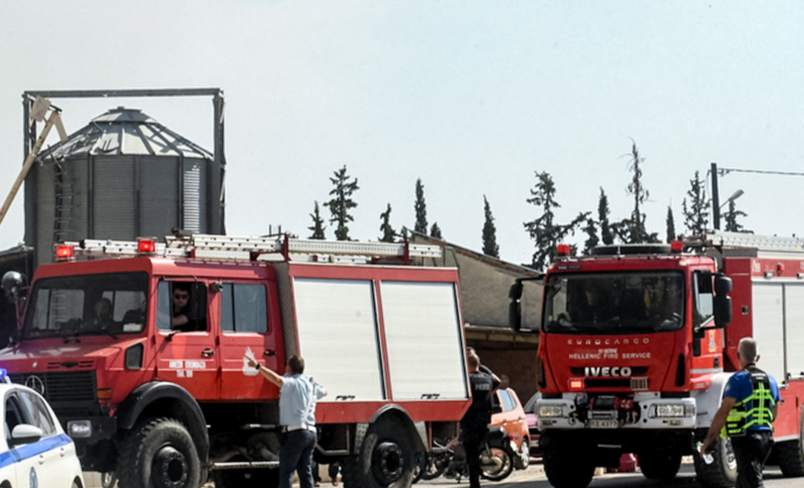 Θεσσαλονίκη: Φωτιά στην περιοχή της Περαίας κοντά σε σπίτια – Τέθηκε υπό μερικό έλεγχο, συνεχίζεται η κατάσβεση