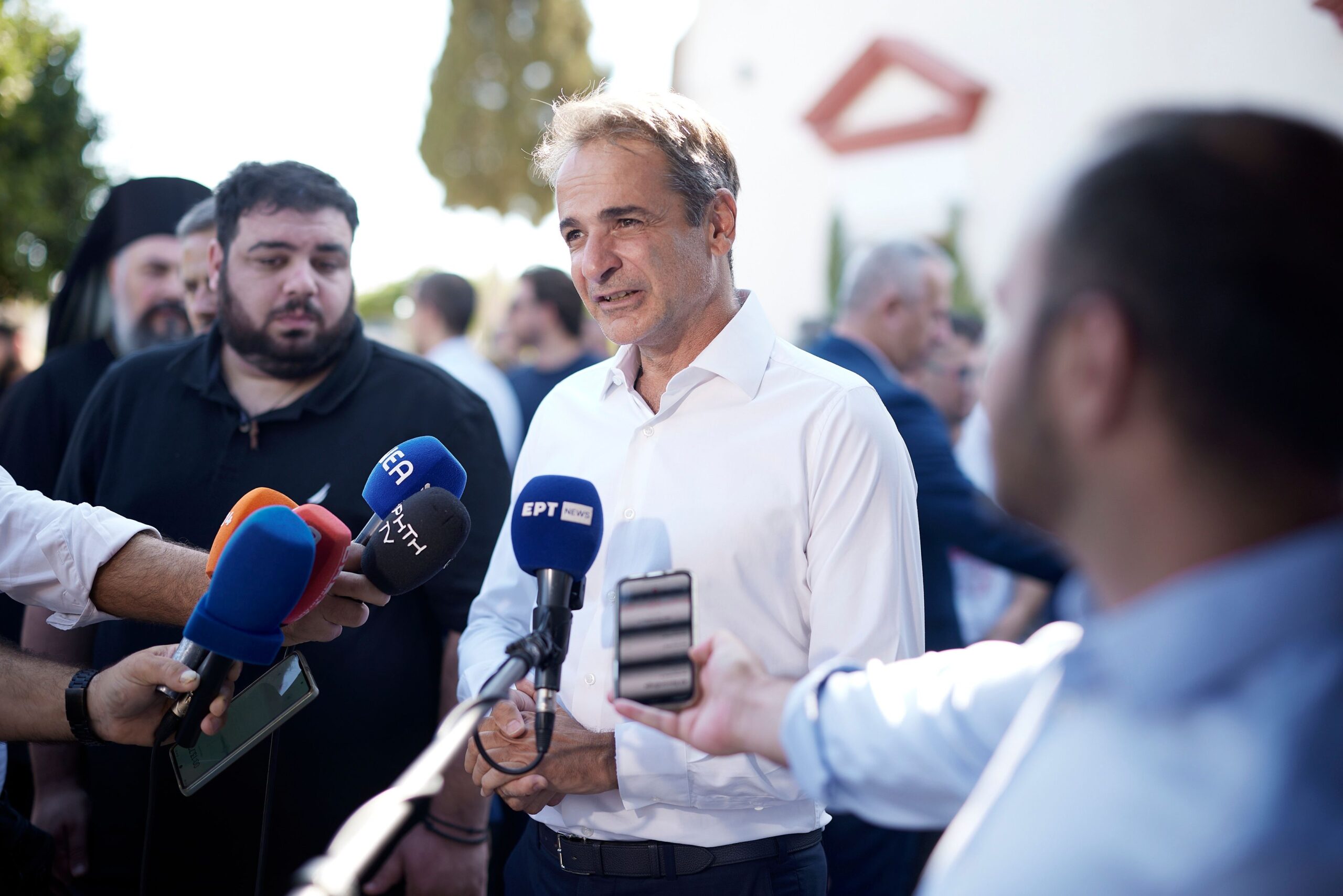 Μητσοτάκης από Χανιά: «Η πολιτεία θα κινηθεί τάχιστα για να αποζημιώσει τους πυρόπληκτους της Αττικής» (Βίντεο)