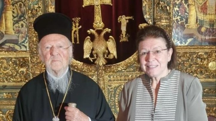 Λίνα Μενδώνη
