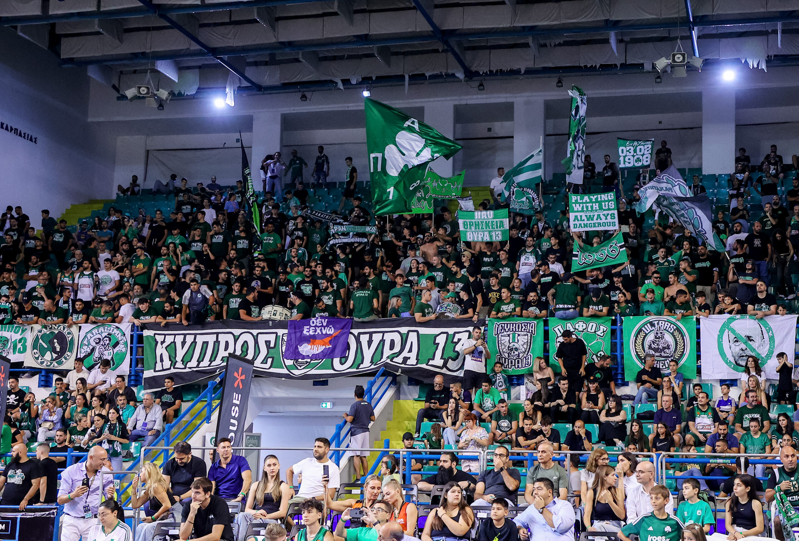 Παναθηναϊκός για το συμβάν με τον Αταμάν στην Κύπρο: «Ουδείς μπορεί να διαταράξει τη σχέση ομάδας, προπονητή, οπαδών»