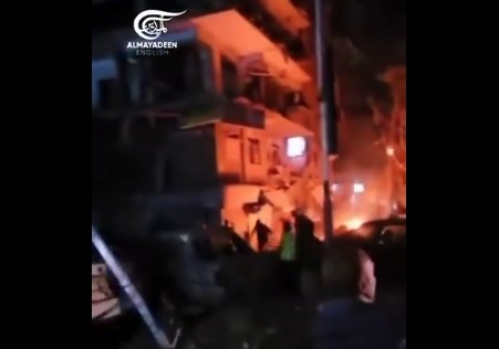 Συρία: Ισραηλινό πλήγμα σε κτίριο στη Δαμασκό με τέσσερις νεκρούς (Βίντεο)