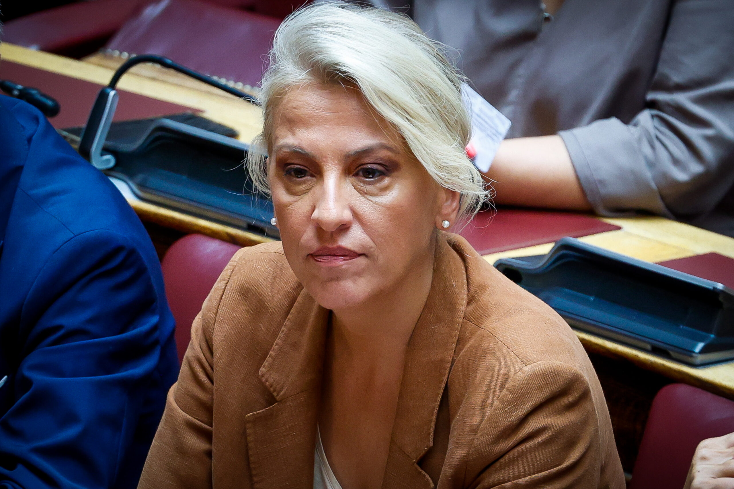 Ρένα Δούρου