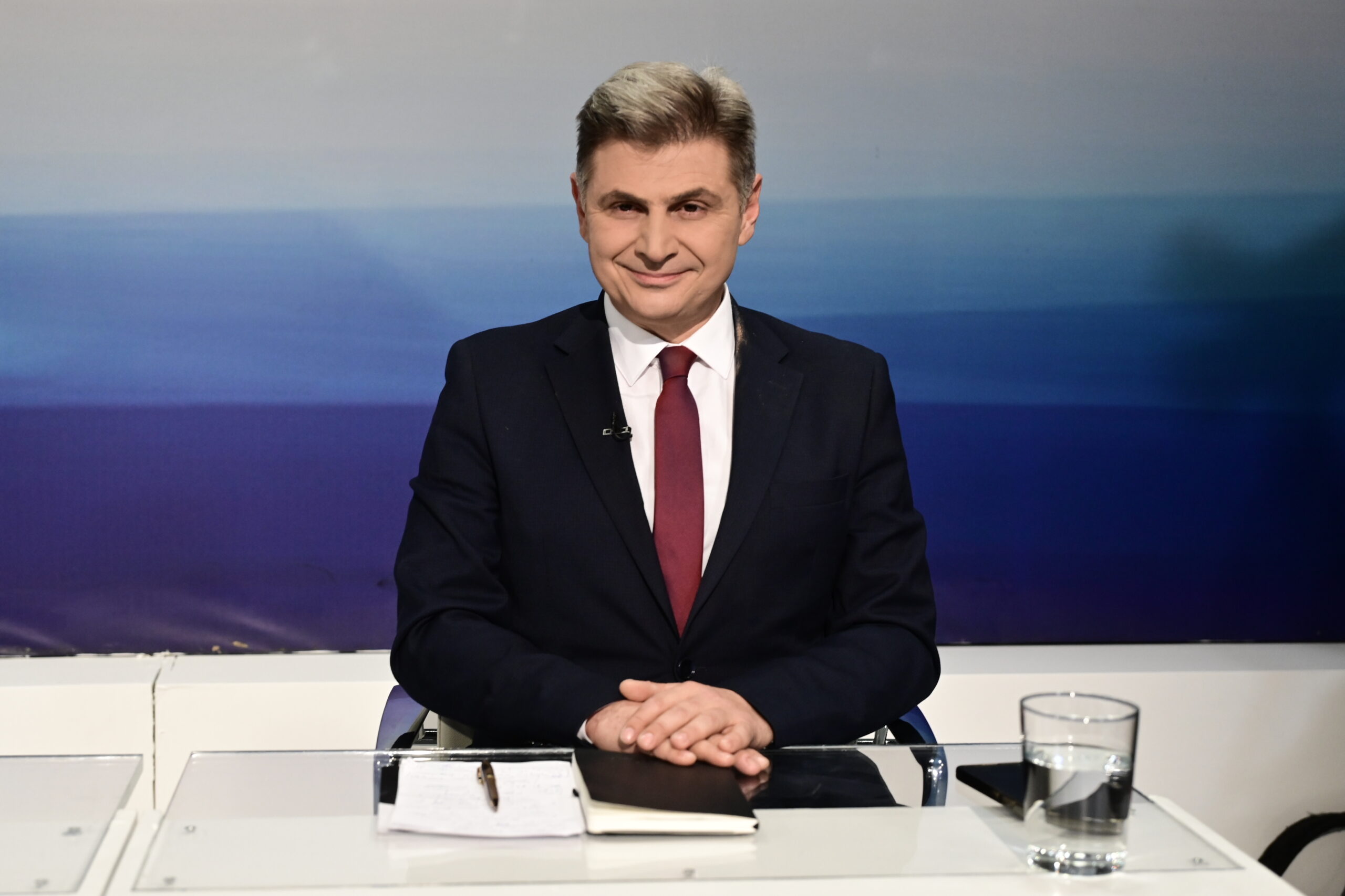 Νικόλας Φαραντούρης