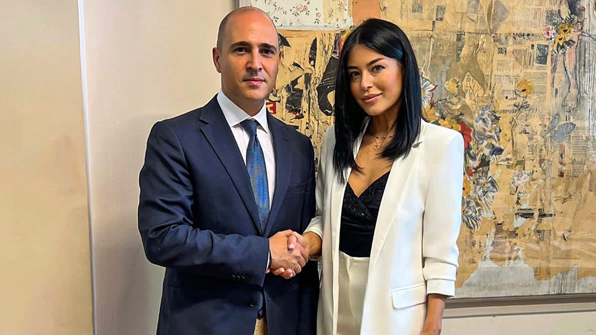 Αφροδίτη Λατινοπούλου