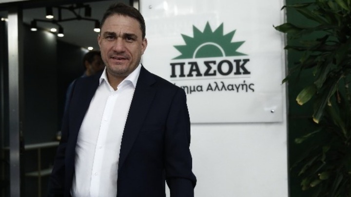 Κώστας Τσουκαλάς