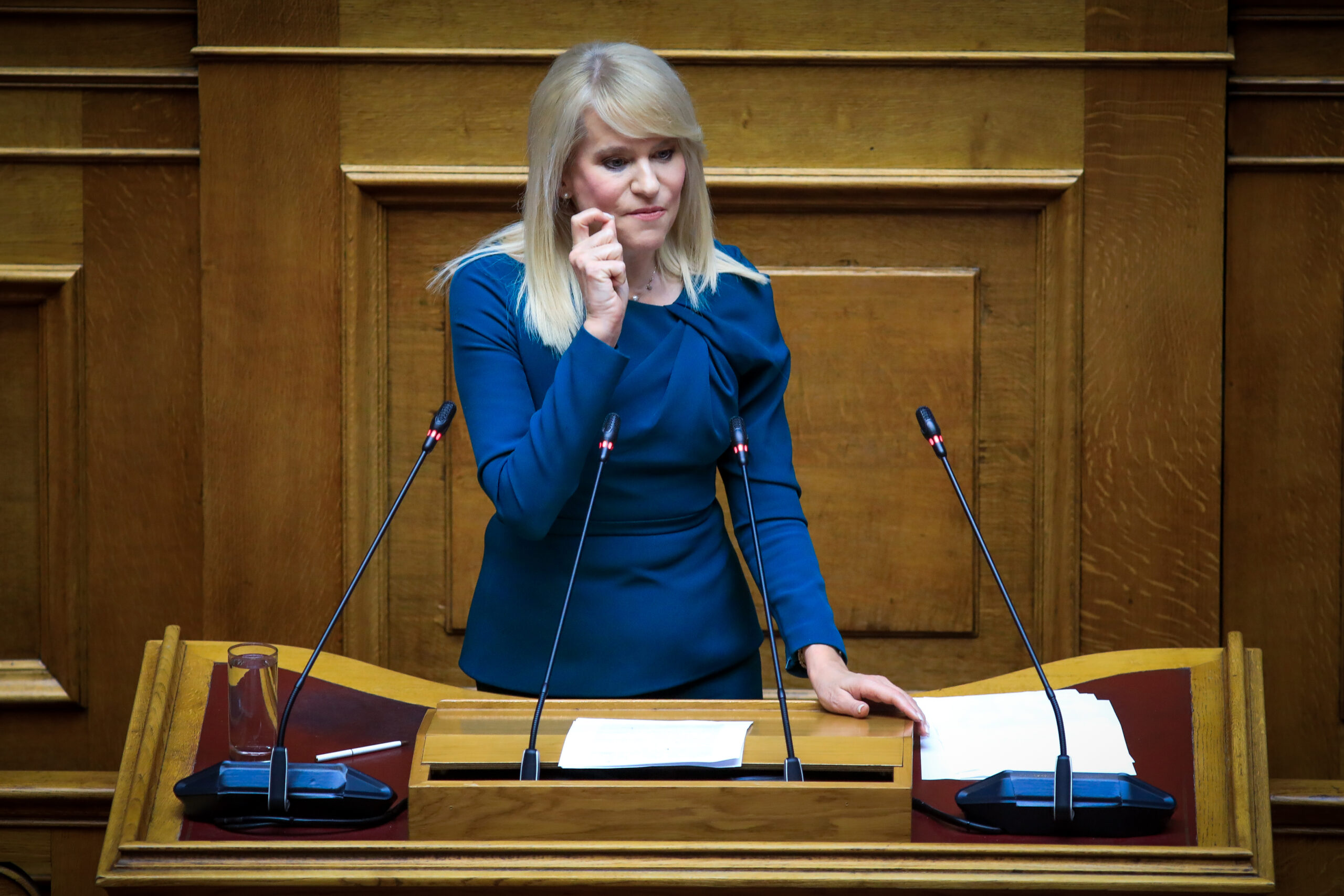 Τζάκρη για το νέο φορολογικό νομοσχέδιο: «Υπηρετεί το νεοφιλελεύθερο σχέδιο της κυβέρνησης όπου το 90% των πολιτών θα πένεται και το 10% να ευημερεί»