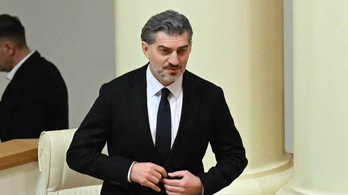Γεωργία: Φιλορώσος, ακροδεξιός και πρώην ποδοσφαιριστής της Μάντσεστερ Σίτι ο νέος πρόεδρος της χώρας