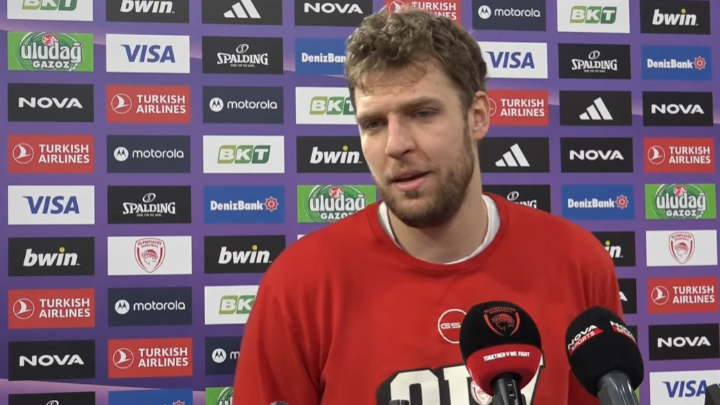 Σάσα Βεζένκοφ