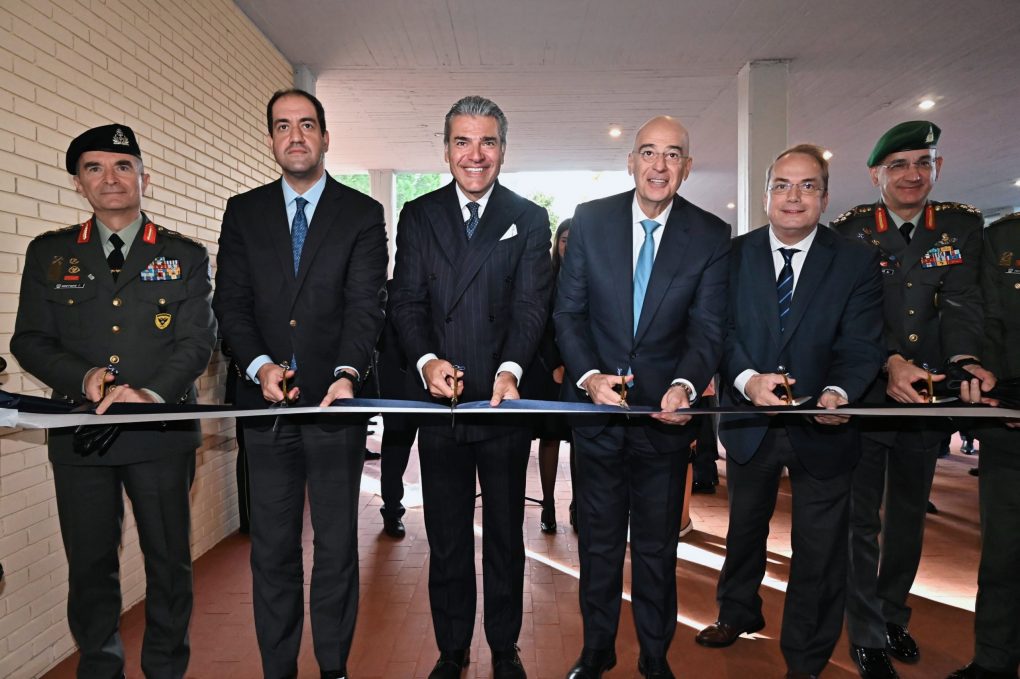 Νίκος Δένδιας