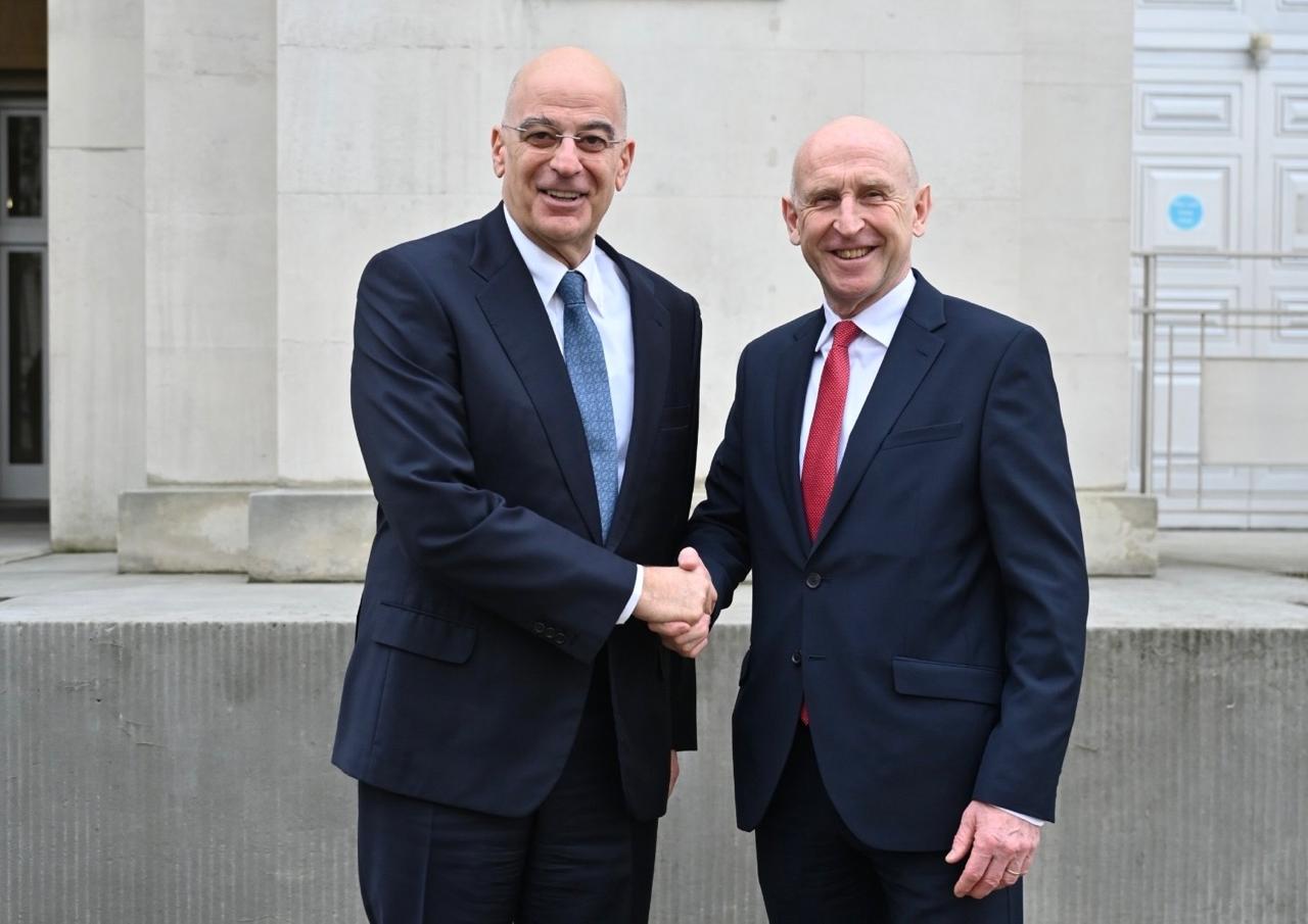 Νίκος Δένδιας