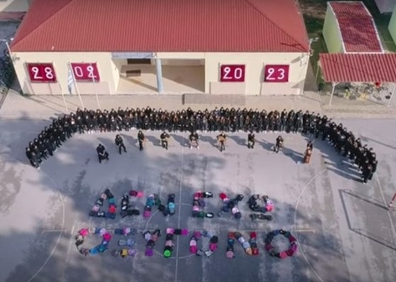 «Έρχομαι δεν θα αργήσω»: To τραγούδι μαθητών του Μουσικού Σχολείου Κατερίνης για τα θύματα των Τεμπών (Βίντεο)