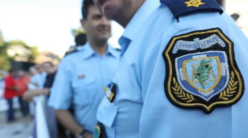 Κυβερνητικός ανασχηματισμός… μισθολογικού τύπου: Προς αυξήσεις και στα Σώματα Ασφαλείας μετά τον θόρυβο για τους ένστολους δύο ταχυτήτων – Παρεμβάσεις από Κικίλια, Γεωργιάδη και Μηταράκη