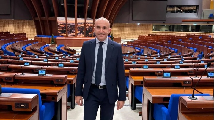 Γρηγόρης Λέων