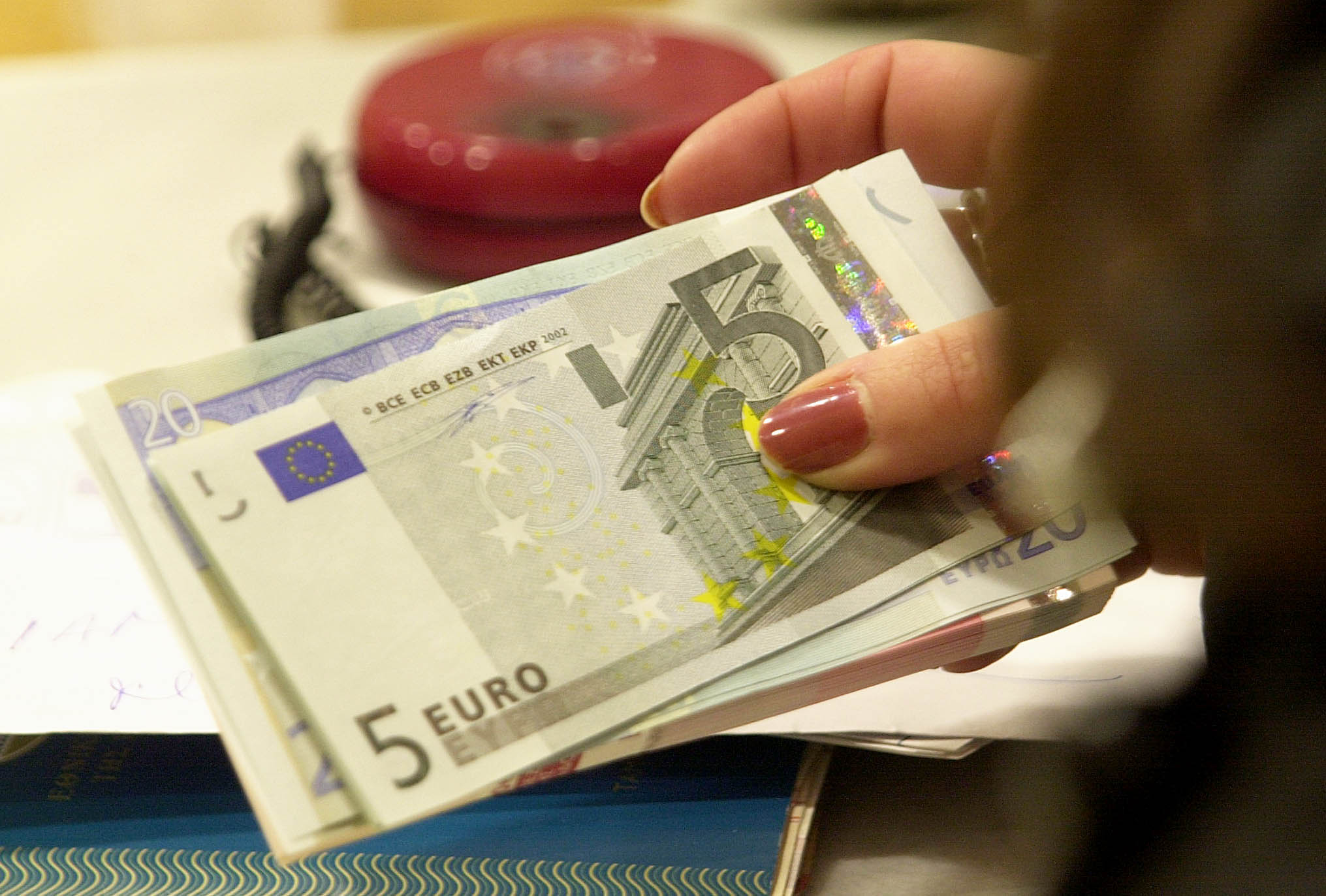 Ειδικό εποχικό βοήθημα ΔΥΠΑ: Πότε ξεκινούν οι αιτήσεις