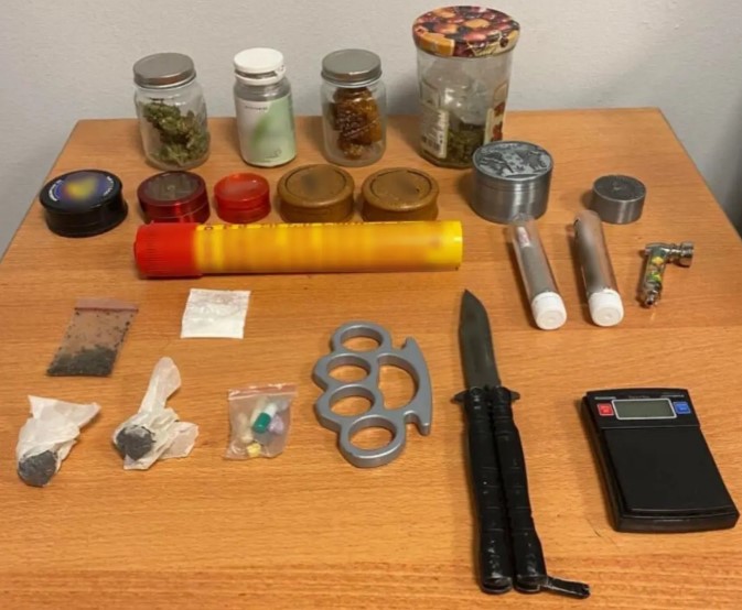 Τρεις νέες συλλήψεις για υπόθεση διακίνησης ναρκωτικών σε αθλητικές εκδηλώσεις – Σε εξέλιξη η έρευνα για τις δύο εγκληματικές οργανώσεις