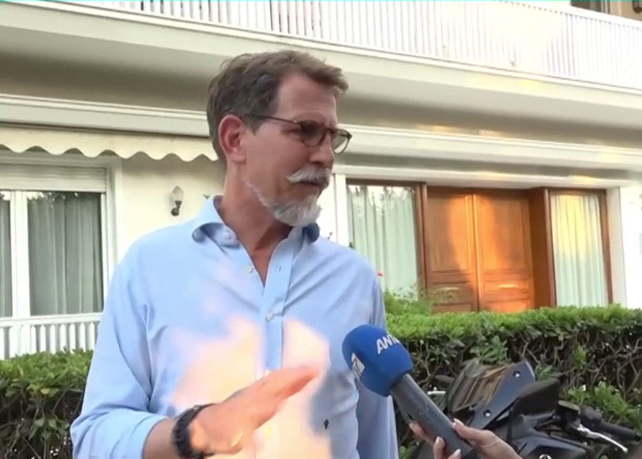 Παύλος ντε Γκρες: Θέμα της κυβέρνησης η απονομή ιθαγένειας σε εμάς, θα δούμε την απάντηση του ΣτΕ