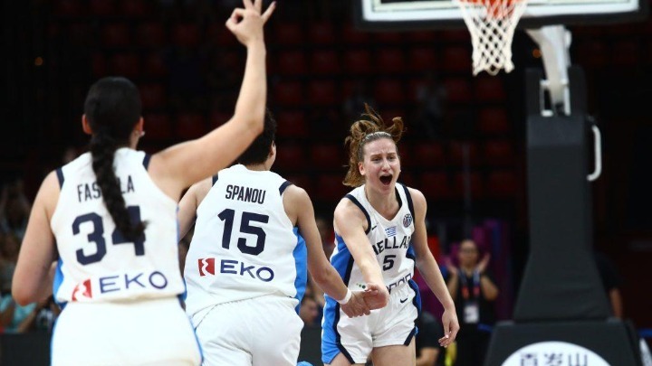 Eurobasket 2025: Εντυπωσιακή πρεμιέρα για την Εθνική Γυναικών που διέλυσε την Ελβετία με 87-65 στο ΣΕΦ