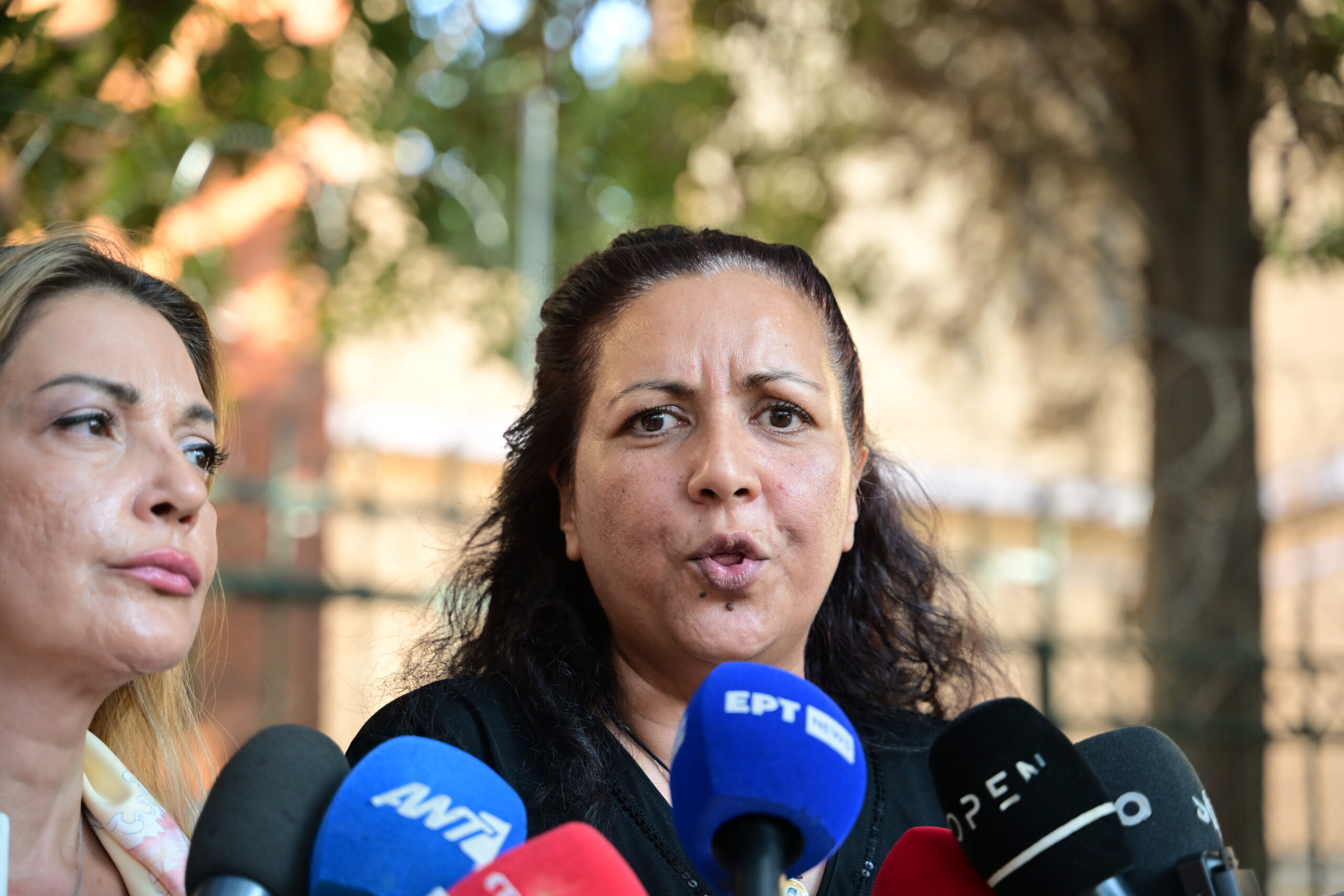 Μητέρα Κυριακής Γρίβα: «Δικαιώθηκε το κορίτσι μου μου» – «Αύριο θα πάω στο μνήμα με γλυκά»