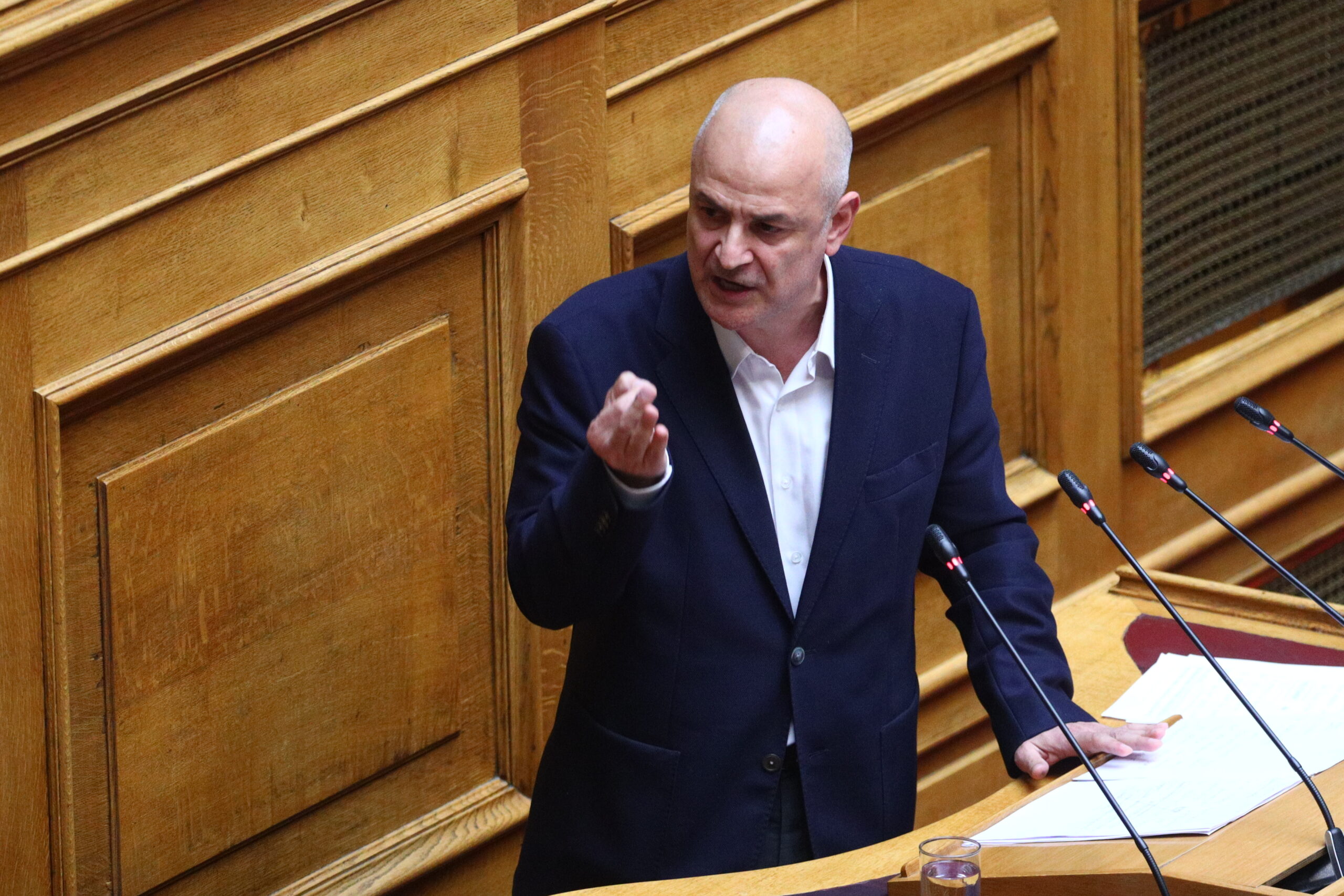 Αλέξανδρος Καζαμίας