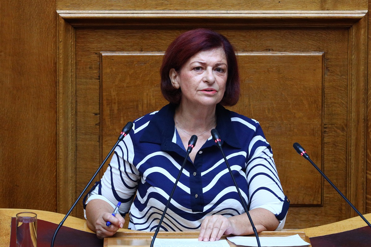 Μανωλάκου: Μόνο η ανατροπή του σάπιου συστήματος μπορεί να φέρει λύσεις υπέρ του λαού και υπέρ των αγροτών