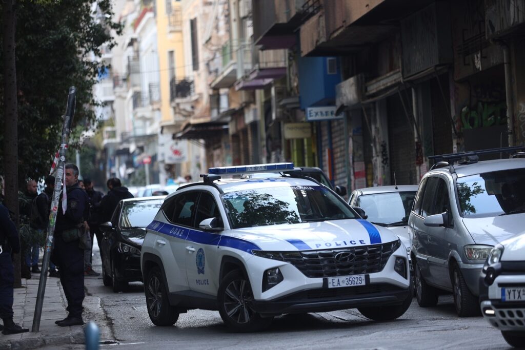 Πάτρα: Νέο «ντου» της ΕΛΑΣ στη νύχτα, μήνυμα ενόψει Καρναβαλιού