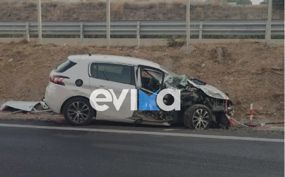 Σοβαρό τροχαίο στα Οινόφυτα: Σύγκρουση ΙΧ με φορτηγό στον παράδρομο της Εθνικής