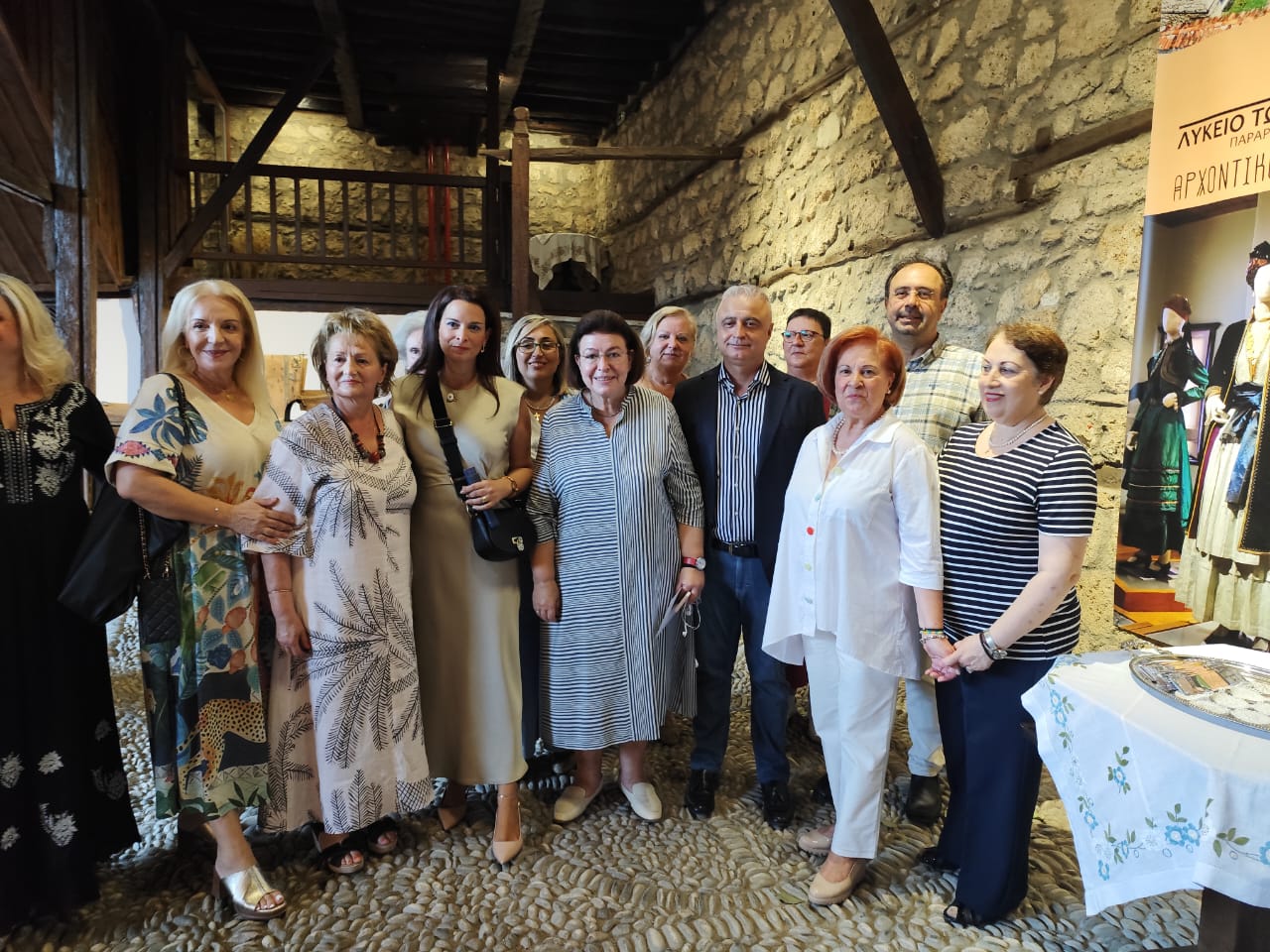 Λίνα Μενδώνη