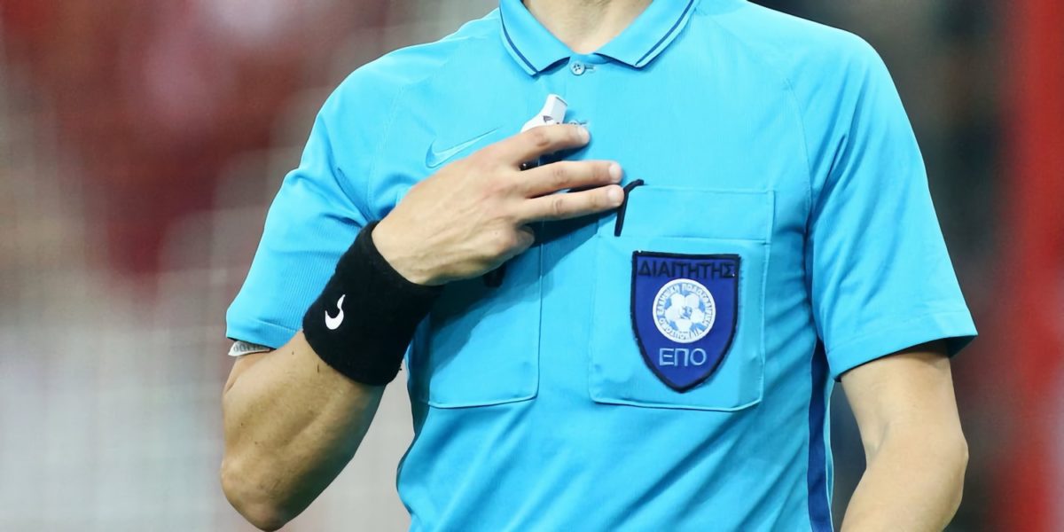 Βοηθός διαιτητής γρονθοκοπήθηκε από παράγοντα ποδοσφαιρικής ομάδας της Λάρισας