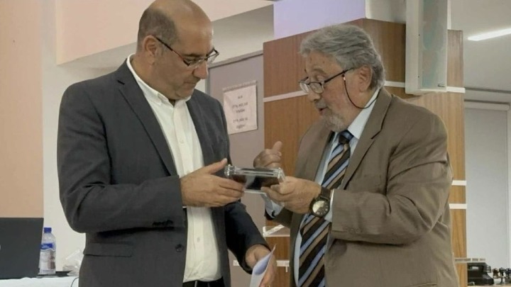 Μιχάλης Χαραλαμπίδης