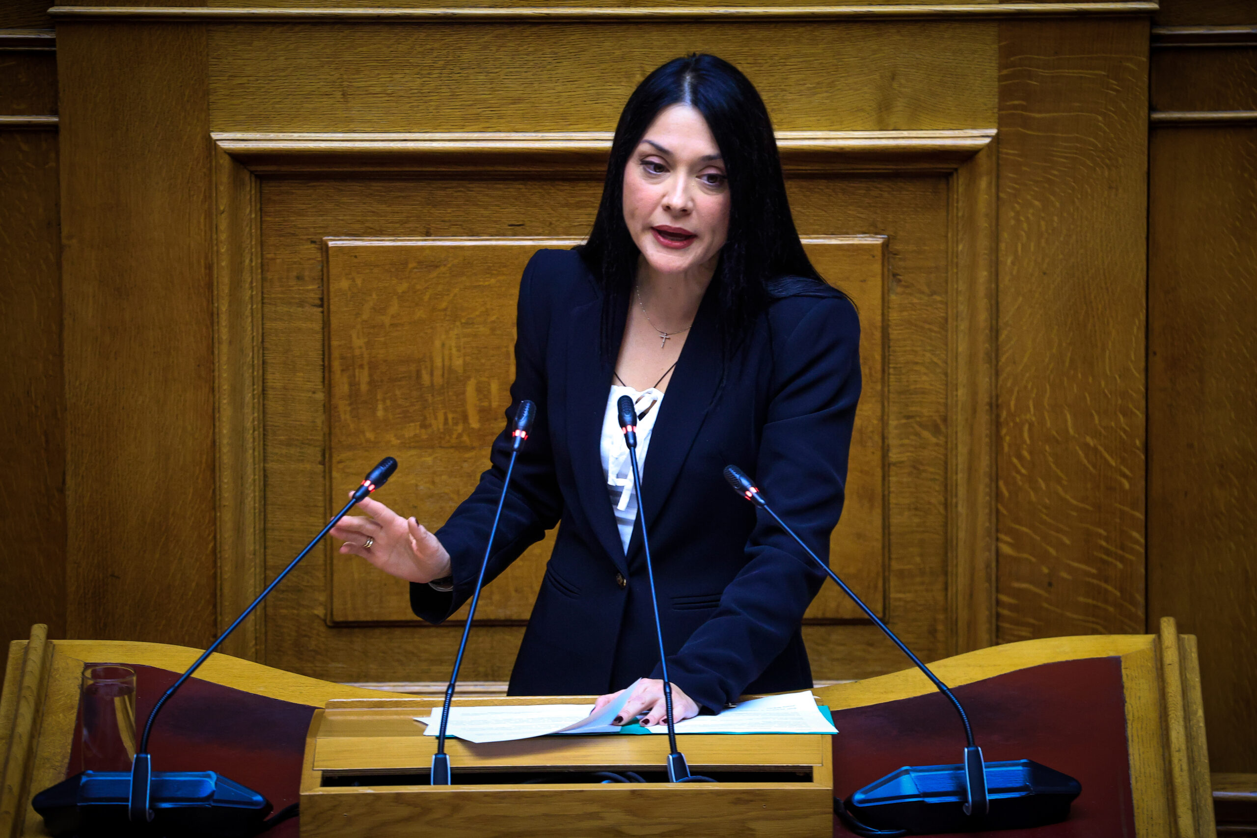 Νάντια Γιαννακοπούλου