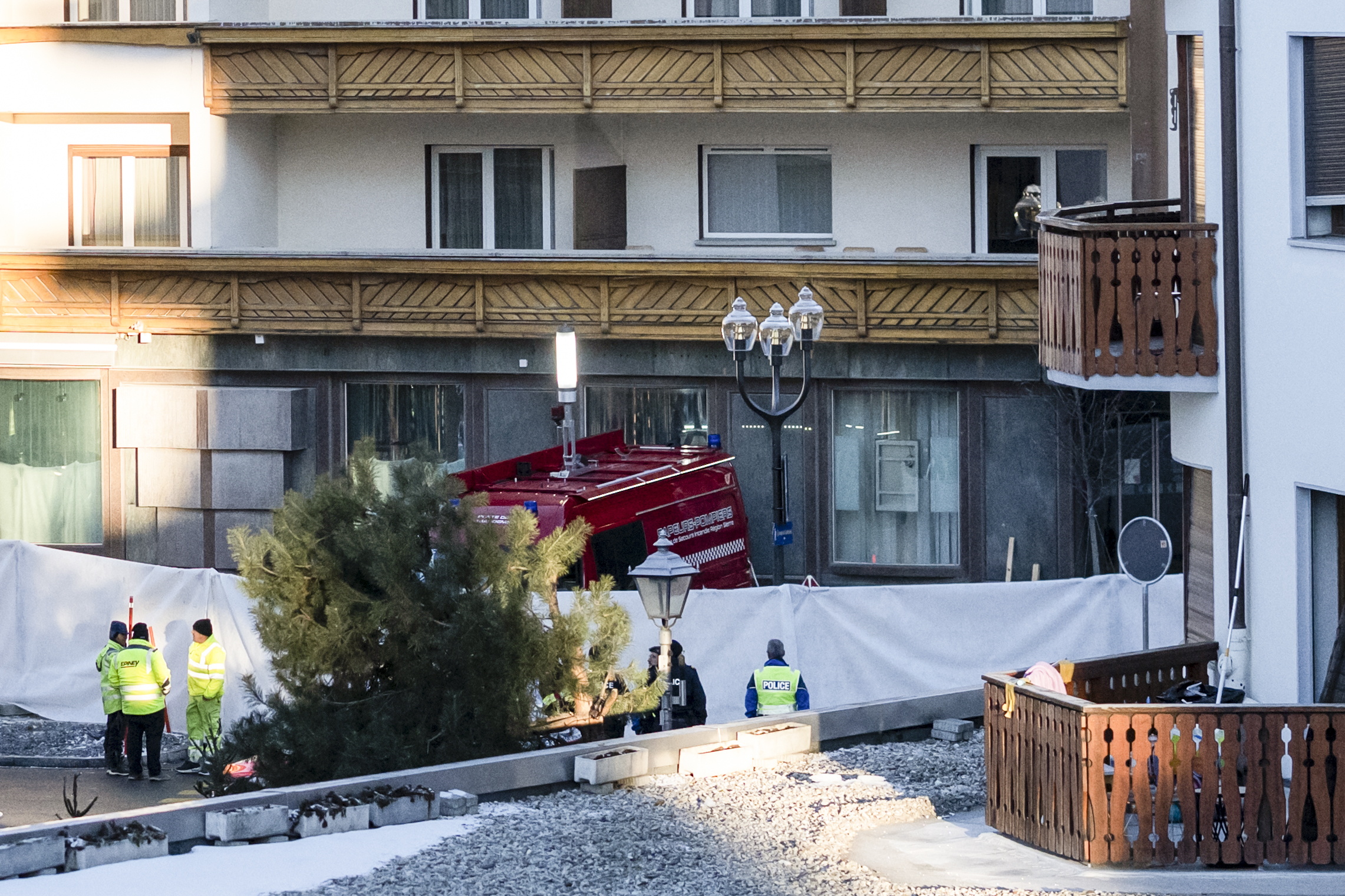 Πρόεδρος της ελληνικής κοινότητας για την τραγωδία στο Κραν Μοντανά: Δεν υπάρχουν ξένοι στα θύματα
